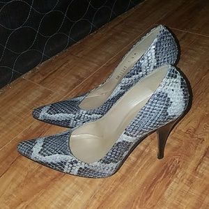 "Slide as you Glide" Snakeskin High Heels